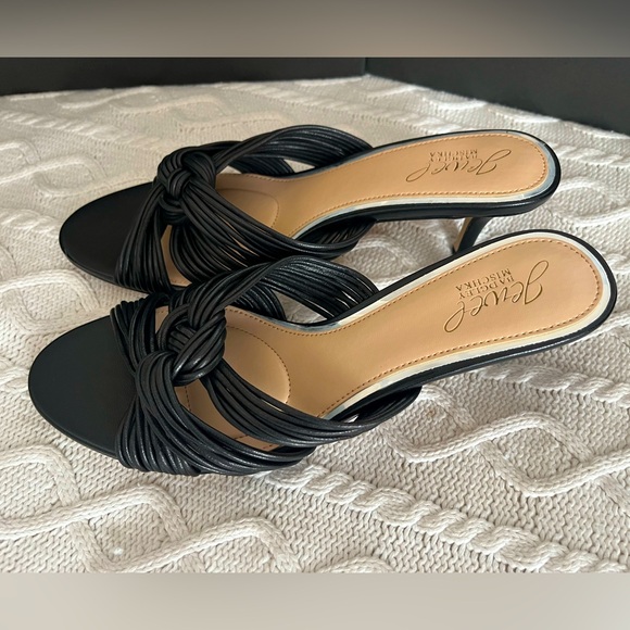 Badgley Mischka Shoes - New! Jewel Badgley Mischka Black Heeled Slide Sandals Women’s Size 7.5
